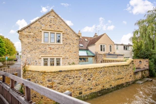Апартаменты Brook House Nunney Экстерьер фото