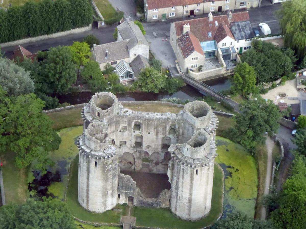 Апартаменты Brook House Nunney Экстерьер фото
